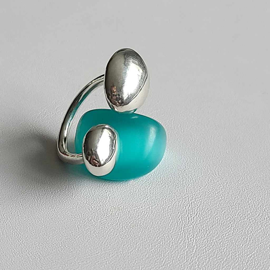 TWO PEBBLES Ring